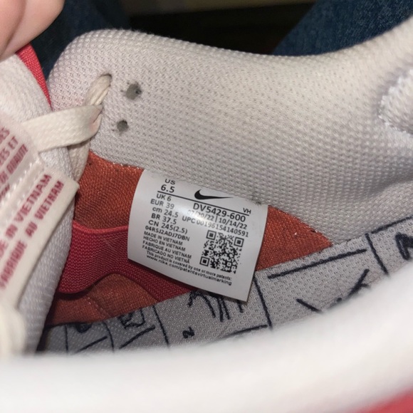 Nike dunks - Picture 2 of 3